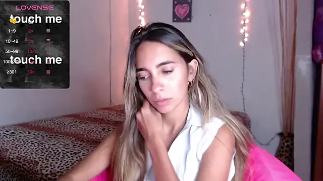 MitchWilson1 online show from October 17, 2025, 10:23 pm