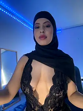 JannaNader12 online show from September 17, 2025, 11:06 pm