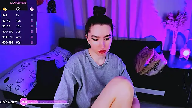 Snapshot of Lily_xBabe chatting on October 1, 2025, 6:52 am Lily xBabe online show from October 1, 2025, 6:52 am