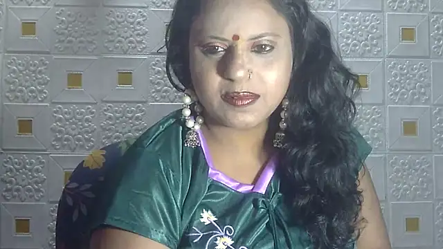 Sexy komolika online show from March 18, 2025, 2:15 pm