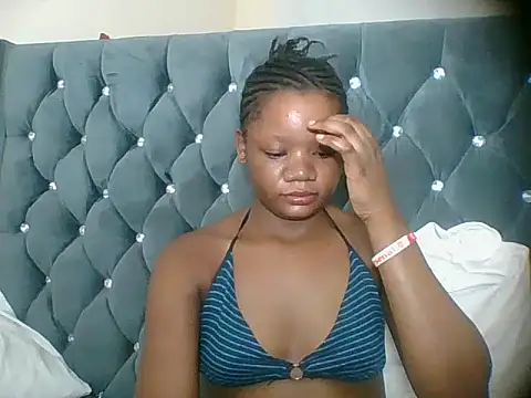 Snapshot of HotJeylee chatting on March 17, 2026, 10:46 pm HotJeylee online show from March 17, 2026, 10:46 pm