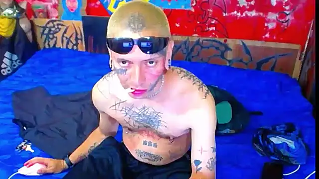 deivid estrada online show from November 7, 2025, 4:40 pm