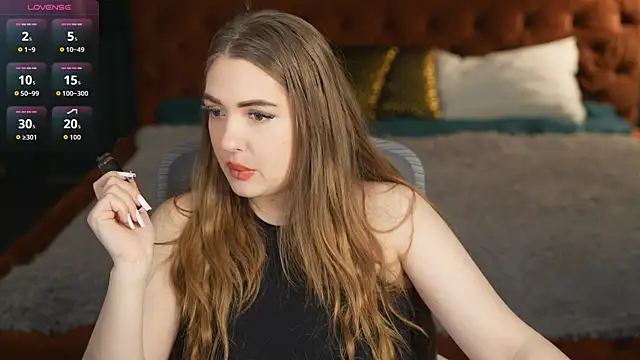 Grace Fantasy online show from April 19, 2026, 10:01 pm