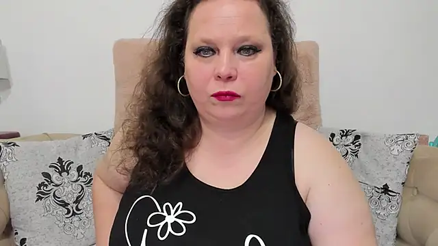 KarolineJoyy online show from February 27, 2026, 7:47 pm