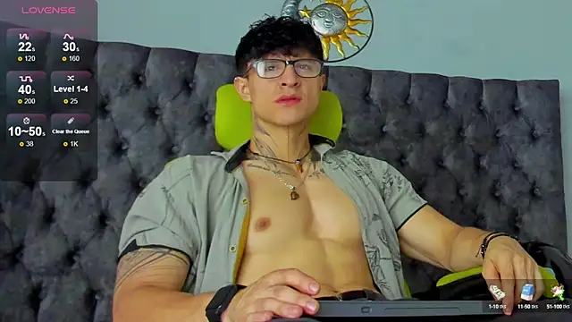 Snapshot of Jeins_carter chatting on December 7, 2024, 1:40 pm Jeins carter online show from December 7, 2024, 1:40 pm