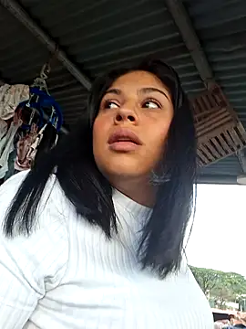 Snapshot of Angela_36 chatting on January 29, 2025, 10:01 pm Angela 36 online show from January 29, 2025, 10:01 pm