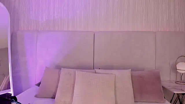 MALENA-ANGEL online show from September 8, 2025, 8:41 pm