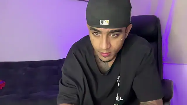 dominic brandd23 online show from February 5, 2026, 5:01 am