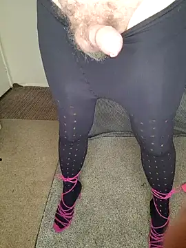 Snapshot of ellie-tv chatting on October 20, 2025, 8:48 am ellie-tv online show from October 20, 2025, 8:48 am