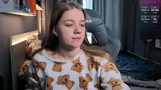 candy maggie online show from February 25, 2025, 1:17 pm