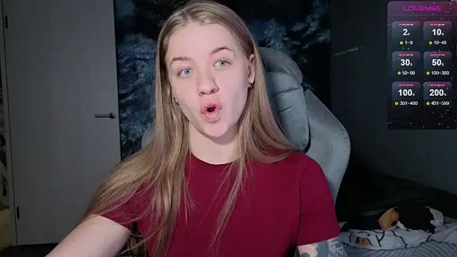 candy maggie online show from December 21, 2025, 6:15 pm