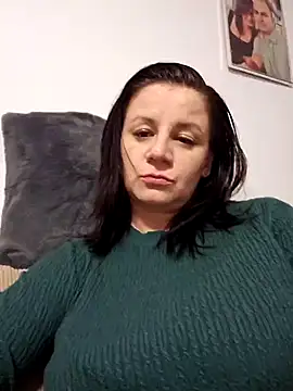 KristenVega online show from February 1, 2025, 3:18 pm