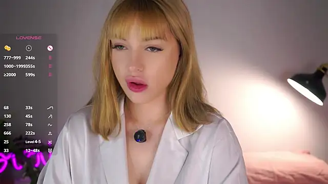 KateDolphin online show from April 12, 2026, 6:24 pm