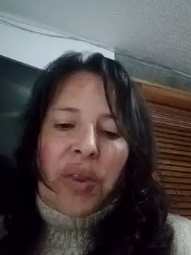 Snapshot of honeyhot_paty chatting on December 26, 2024, 9:15 pm honeyhot paty online show from December 26, 2024, 9:15 pm