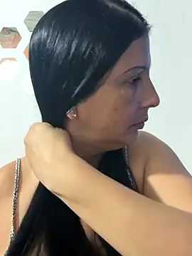 Angelicvill online show from January 9, 2026, 11:13 am