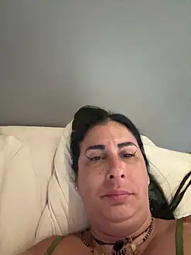 Angelicvill online show from May 26, 2026, 11:06 am