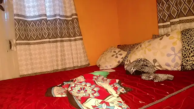 Snapshot of titi_fiesta chatting on March 21, 2025, 3:24 pm titi fiesta online show from March 21, 2025, 3:24 pm