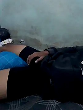 jojokom99 online show from April 8, 2026, 12:16 pm