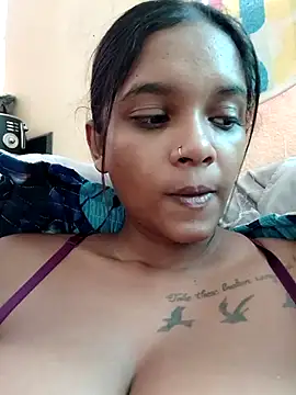 Snapshot of Indianqueen03 chatting on February 4, 2026, 2:12 pm Indianqueen03 online show from February 4, 2026, 2:12 pm