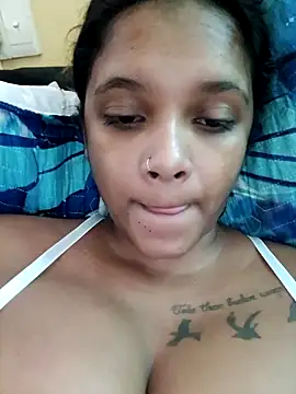 Indianqueen03 online show from April 18, 2026, 12:20 pm