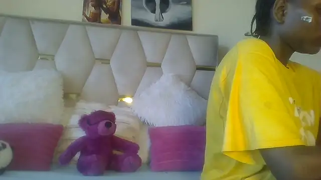 Fine assie online show from March 17, 2025, 2:23 pm