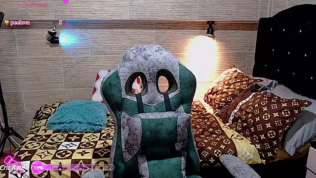 Snapshot of pretty_cristal69 chatting on March 7, 2025, 12:37 am pretty cristal69 online show from March 7, 2025, 12:37 am