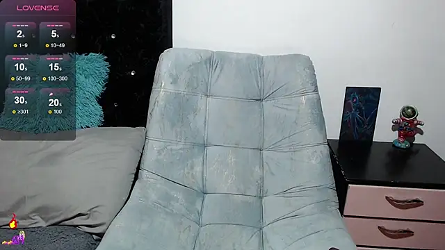 Snapshot of pretty_cristal69 chatting on September 16, 2025, 11:55 am pretty cristal69 online show from September 16, 2025, 11:55 am