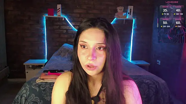 KityEstrover online show from November 9, 2025, 11:03 pm