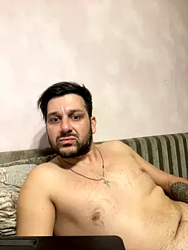 MaeltraJoy online show from October 7, 2025, 1:47 am