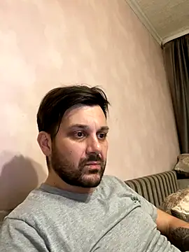 MaeltraJoy online show from October 23, 2025, 1:54 pm