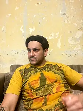 MaeltraJoy online show from December 16, 2025, 4:12 pm