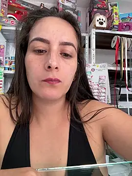 Rousse92 online show from April 21, 2026, 9:06 pm