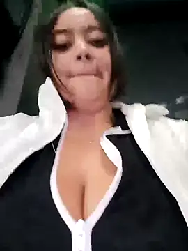 Cristal  04 online show from March 7, 2025, 11:38 pm