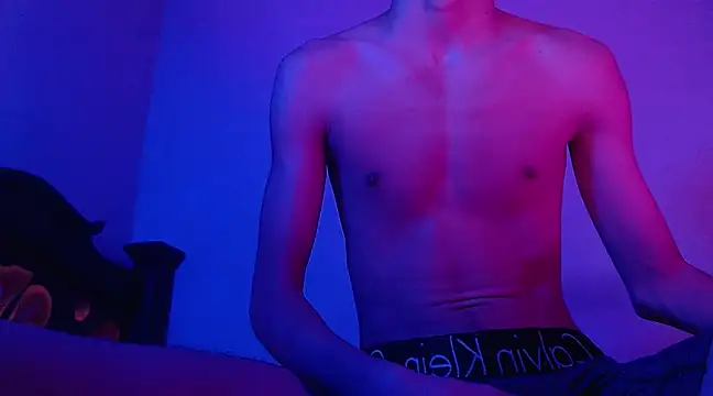 isaaclatino online show from January 25, 2025, 4:56 am