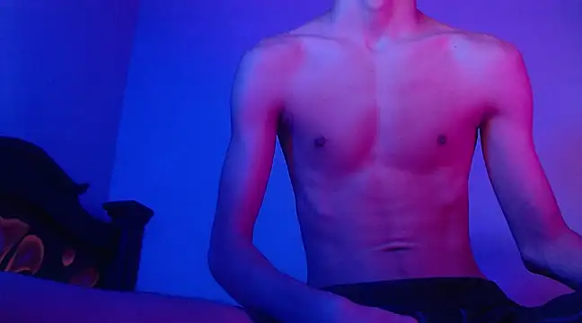 isaaclatino online show from January 26, 2025, 12:37 am