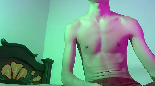 isaaclatino online show from January 28, 2025, 5:54 am