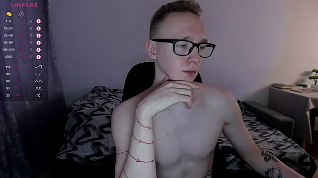 Alex silents online show from March 3, 2025, 1:09 pm