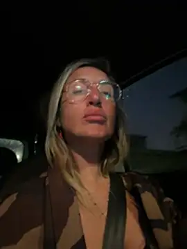 casalinga88 online show from April 19, 2026, 6:21 pm