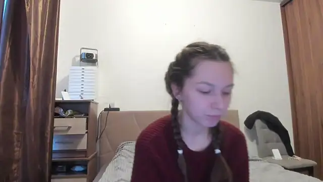 Adela Vetta online show from March 12, 2026, 3:18 pm