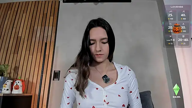 honeyhot69   online show from October 31, 2025, 11:44 am