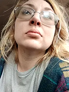 xWhoreAbleX Pika online show from March 10, 2025, 5:18 pm