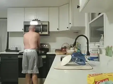 keiferkriss online show from February 1, 2025, 11:37 pm