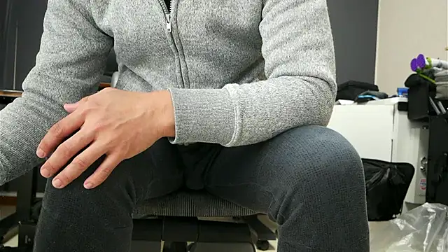 tokimori online show from January 11, 2025, 2:36 pm