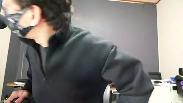 tokimori online show from January 14, 2025, 2:22 pm