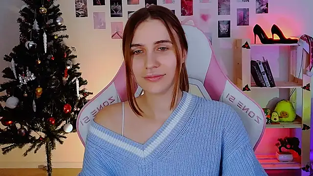 AliceCharmy online show from December 19, 2024, 3:08 pm