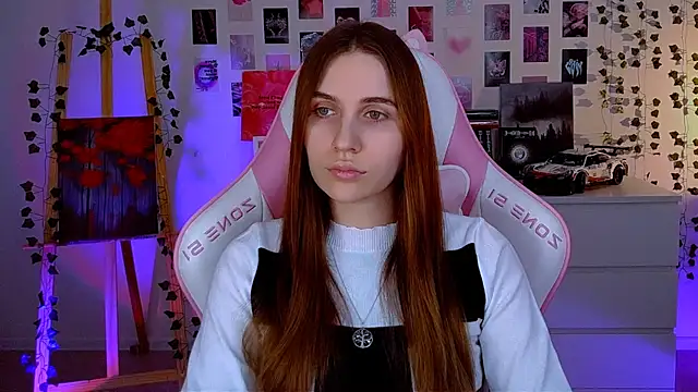 AliceCharmy online show from March 7, 2025, 3:28 pm