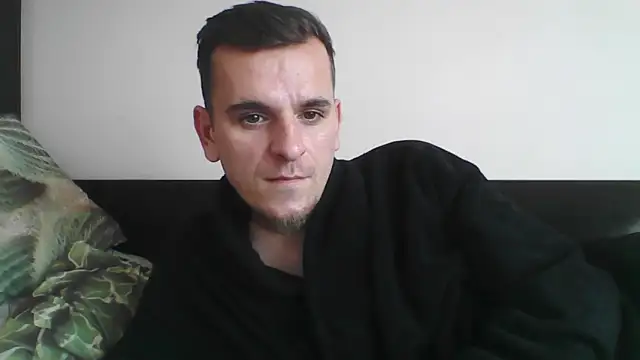 Huge cock22cm online show from March 13, 2025, 1:18 pm