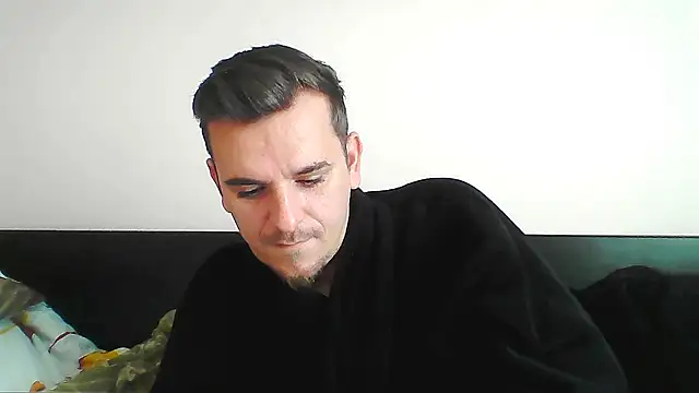 Huge cock22cm online show from October 15, 2025, 10:04 am