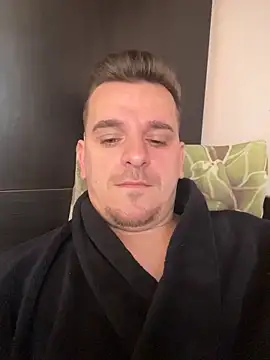 Snapshot of Huge_cock22cm chatting on March 7, 2026, 5:48 am Huge cock22cm online show from March 7, 2026, 5:48 am