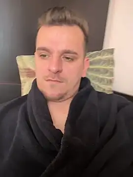 Snapshot of Huge_cock22cm chatting on March 12, 2026, 8:20 am Huge cock22cm online show from March 12, 2026, 8:20 am